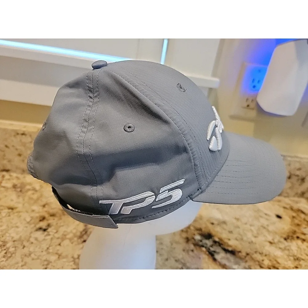 TaylorMade golf cap